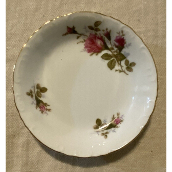 New Royal Rose Fine China 5 1/2" Berry Bowls, Set of 2 & 5 1/2" Saucers Set of 2 - Picture 6 of 12